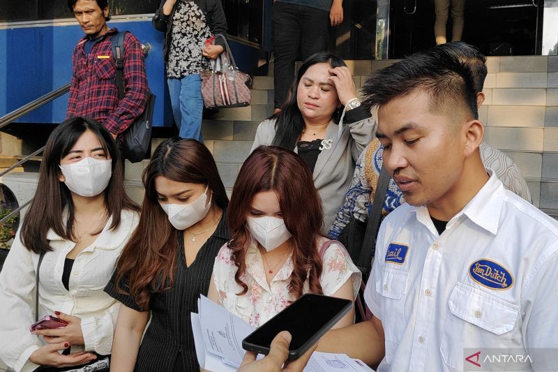 jadi-korban-malapraktik-tiga-wanita-lapor-ke-polda-metro-jaya