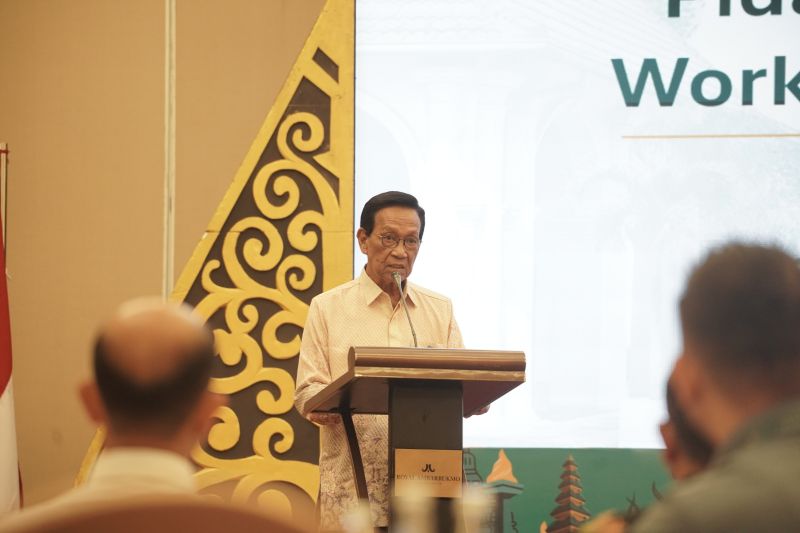 sultan-hb-x-ingatkan-pembangunan-infrastruktur-tidak-hanya-soal-fisik