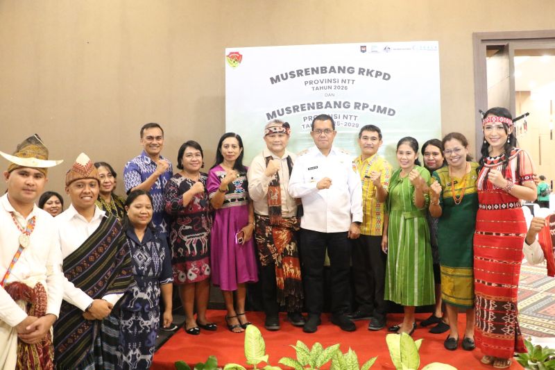 menteri-ppn-harap-pembangunan-ntt-dukung-penurunan-kemiskinan