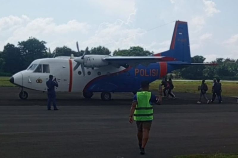 penerbangan-di-bandara-karimunjawa-siap-beroperasi