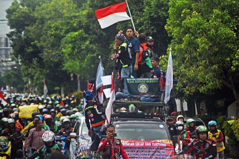 500-ribu-ojol-matikan-aplikasi-di-20-mei-dan-unjuk-rasa-besar-besaran