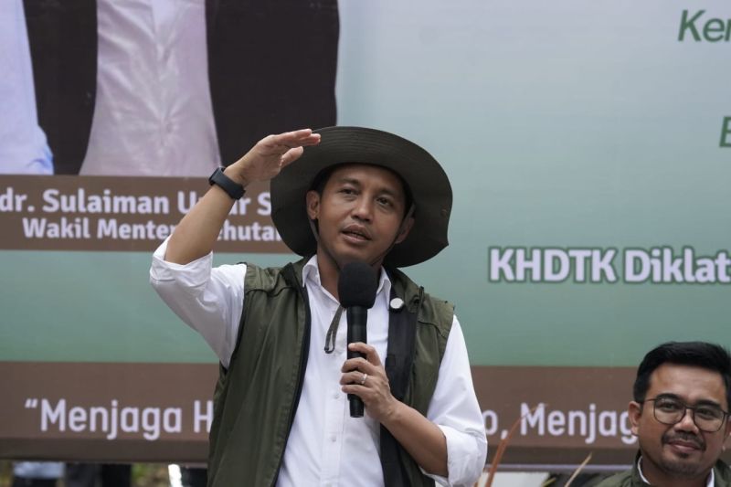 menhut-penyuluh-kehutanan-ujung-tombak-kebijakan-pemerintah