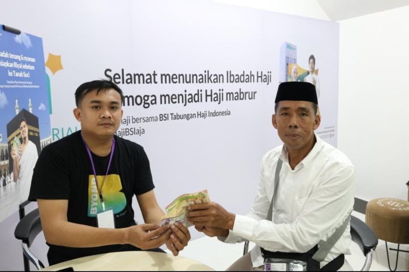 penukaran-riyal-di-bsi-tembus-244-juta-sar-selama-april-mei