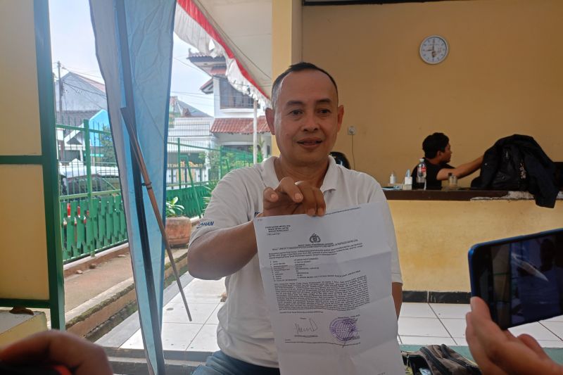 ketua-rw-di-pondok-kopi-jaktim-dicekik-dan-dibanting-oleh-warganya