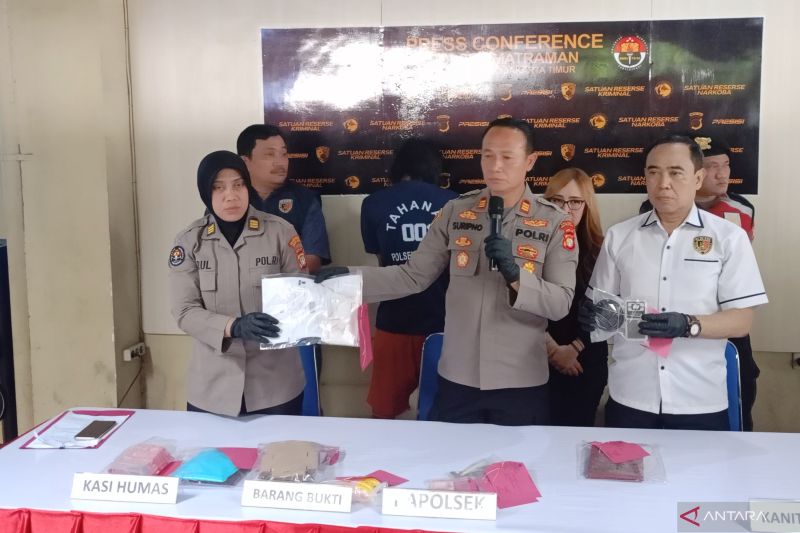 modus-pengedar-narkoba-di-matraman-jaktim-lewat-jualan-teh-oplosan
