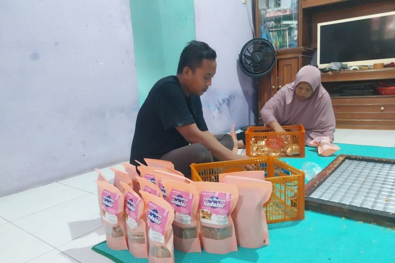 gipang-makanan-tradisional-khas-cilegon-tembus-pasar-internasional