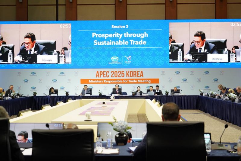 indonesia-menegaskan-komitmen-keberlanjutan-perdagangan-di-apec-mrt