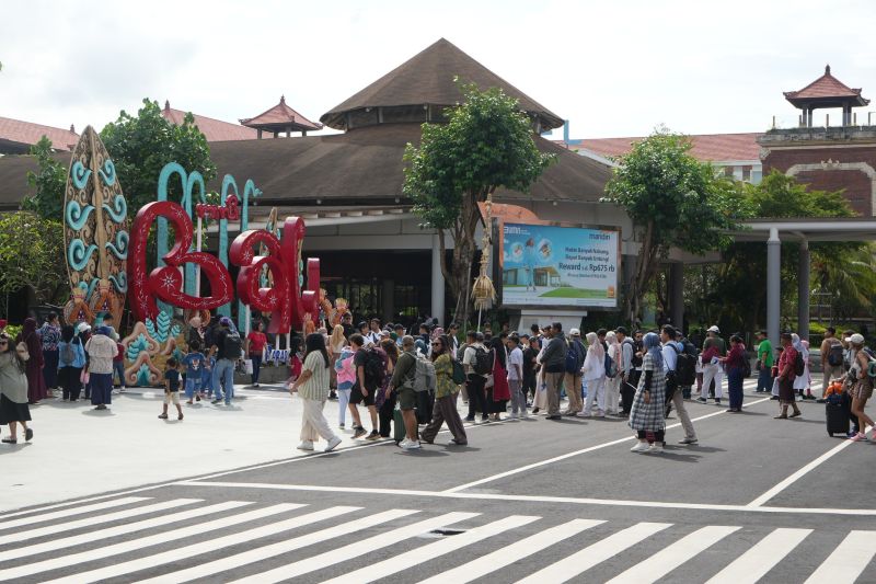 bandara-ngurah-rai-catat-724-juta-penumpang-selama-empat-bulan-2025