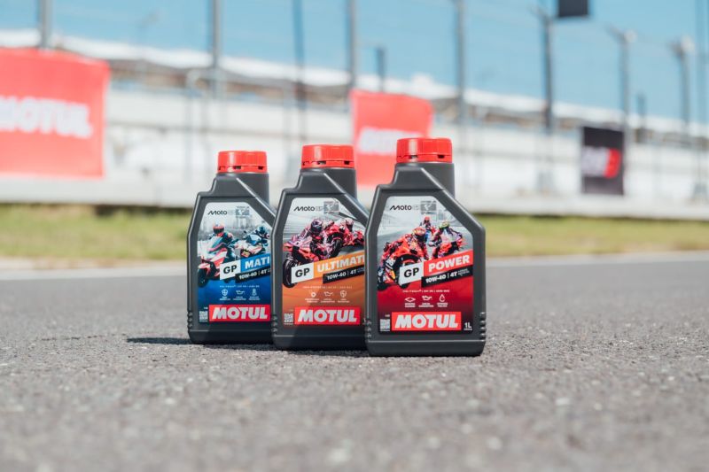 motul-hadirkan-motul-gp-series-pelumas-mesin-berlisensi-motogp