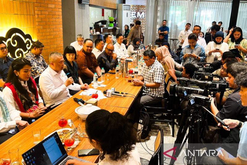 menhub-kumpulkan-sejumlah-aplikator-ojol-bahas-potongan-tarif