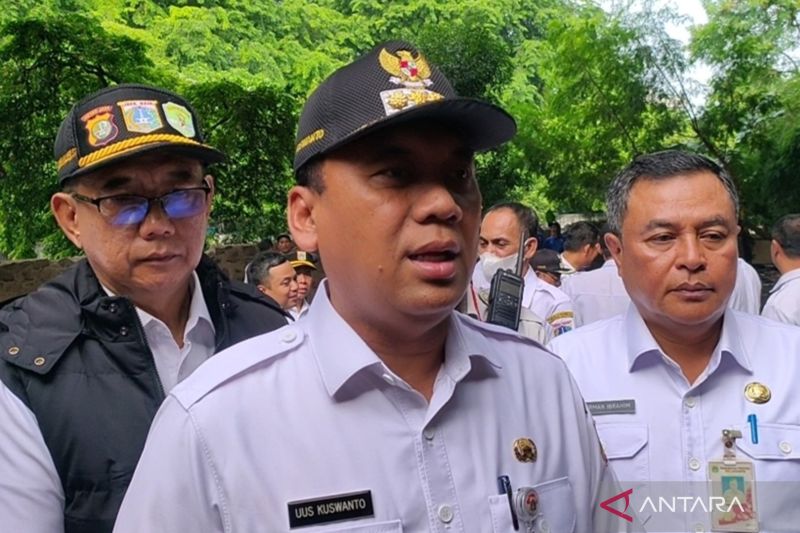 jakbar-kerahkan-satpol-pp-untuk-pemberantasan-premanisme
