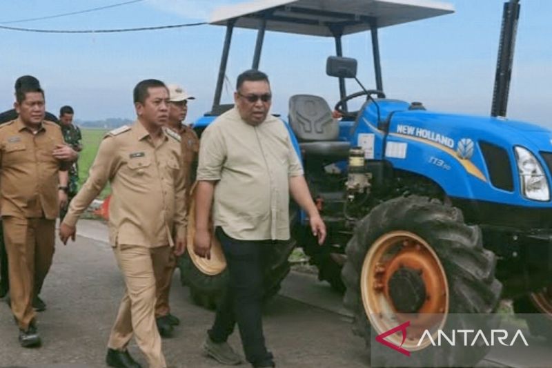 kementan-dorong-percepatan-tanam-padi-di-wilayah-karawang