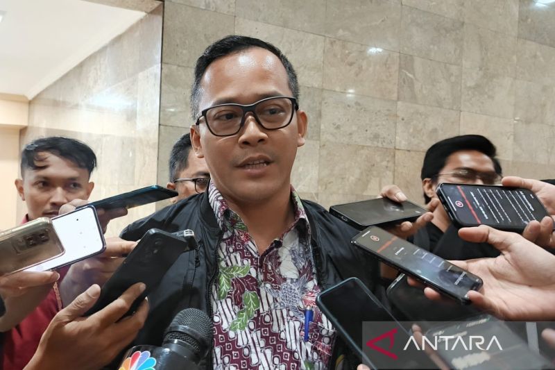 insentif-pacu-penjualan-motor-listrik-hingga-263-persen
