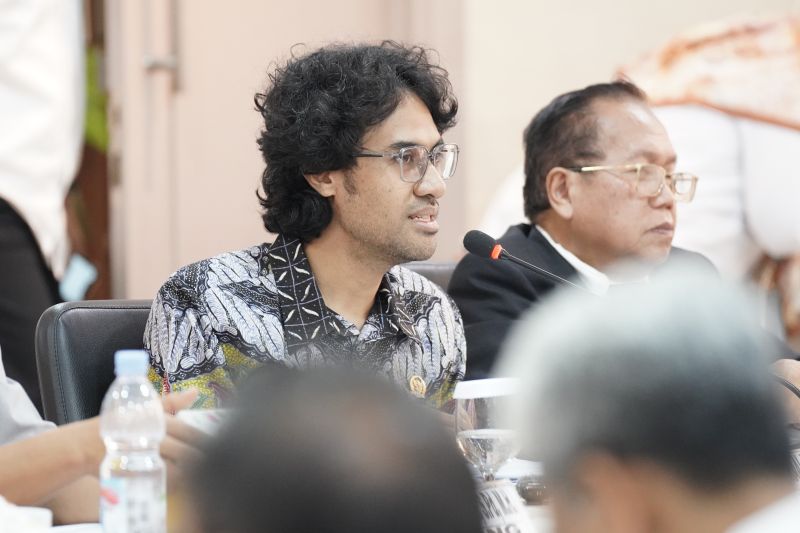 anggota-dpd-tegaskan-investasi-dan-mitigasi-lingkungan-harus-seimbang