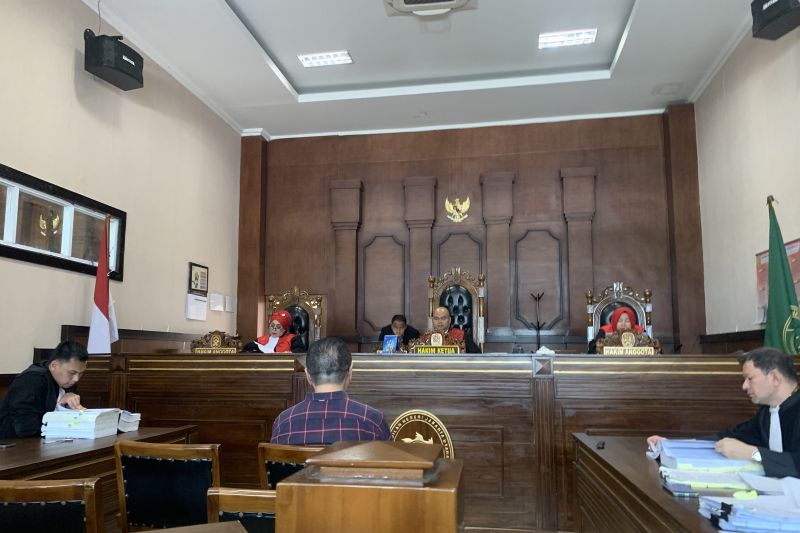 terdakwa-pemalsuan-sertifikat-akui-urus-empat-sertifikat-lewat-polisi