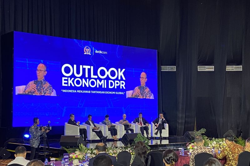 ojk-program-pemerintah-bisa-jadi-daya-ungkit-pertumbuhan-ekonomi