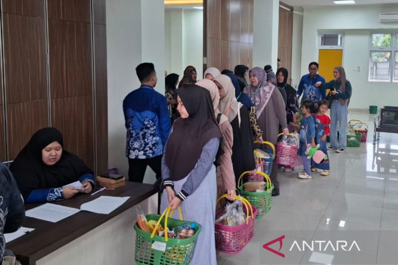 Seratus ibu hamil di Banjarmasin terima program bergizi cegah stunting