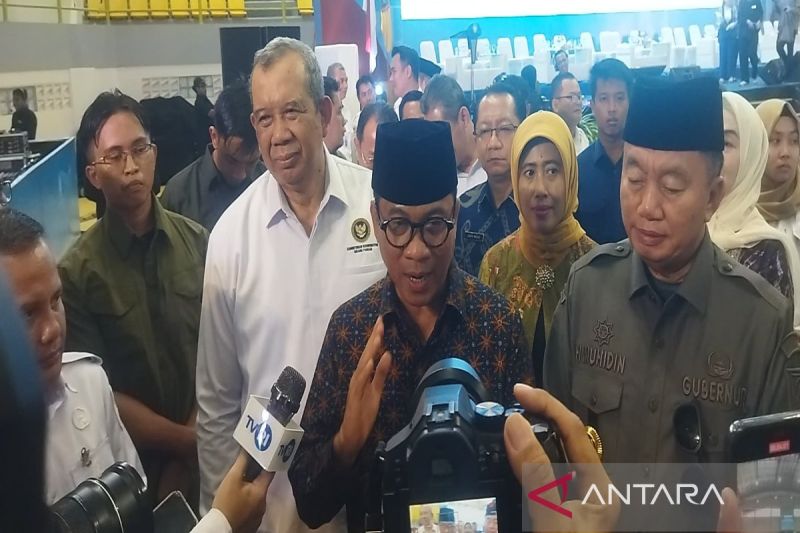 koperasi-merah-putih-di-indonesia-pada-juni-2025-sudah-berbadan-hukum