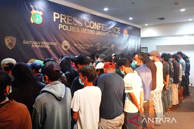 warga-diminta-lapor-jika-ada-aksi-kekerasan-di-jaktim
