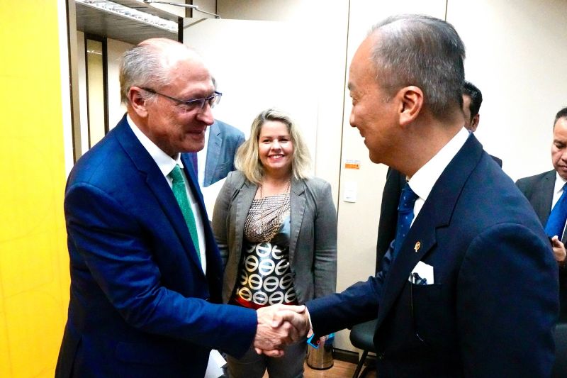 ri-brasil-perkuat-kerja-sama-perindustrian-lewat-forum-brics
