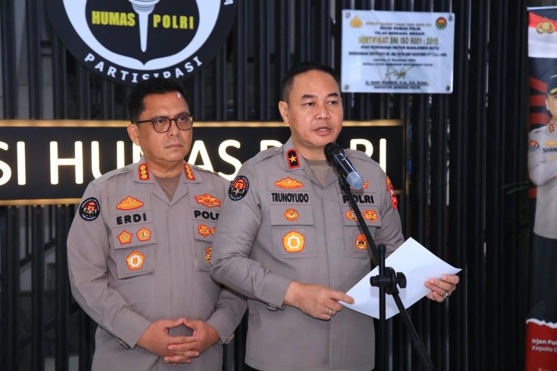 polri-gelar-panen-raya-jagung-serentak-di-bengkayangkalbar-awal-juni