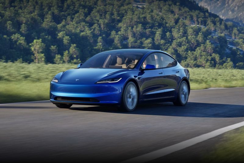 tesla-model-3-peroleh-peringkat-keselamatan-bintang-lima-baru