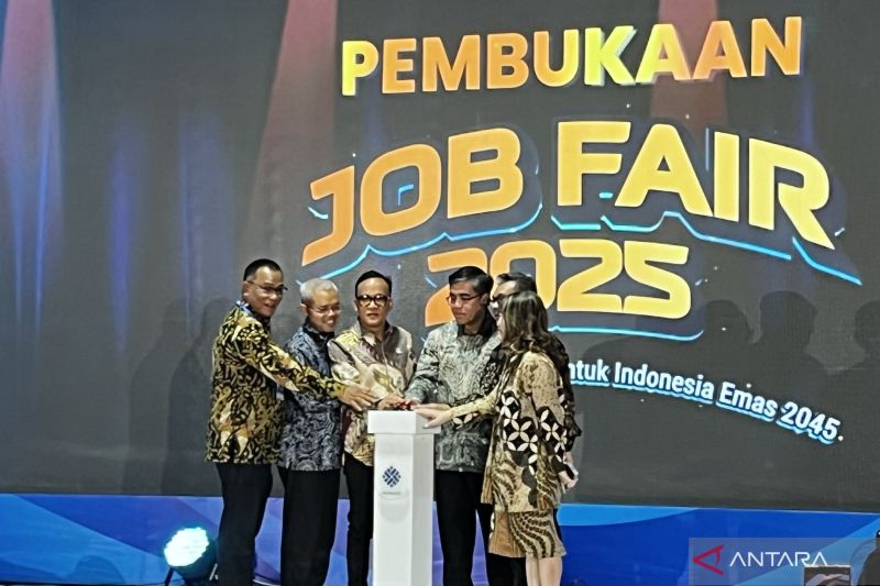 menaker-tekankan-inklusivitas-dalam-penyediaan-lapangan-kerja