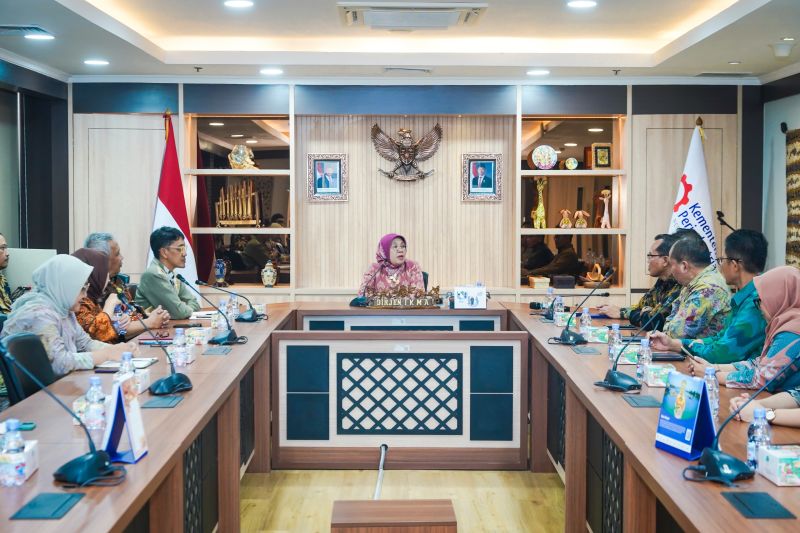 kemenperin-pln-perluas-pemanfaatan-limbah-batu-bara-untuk-ikm-bangunan