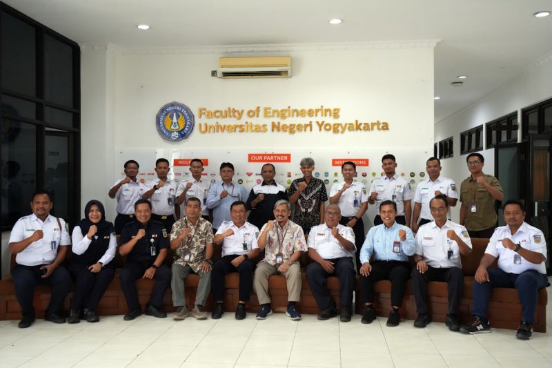 kai-ft-uny-sinergi-kembangkan-kompetensi-pekerja-sarana-berbasis-mi