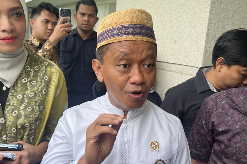 menteri-esdm-tegas-minta-pertamina-impor-minyak-dari-as