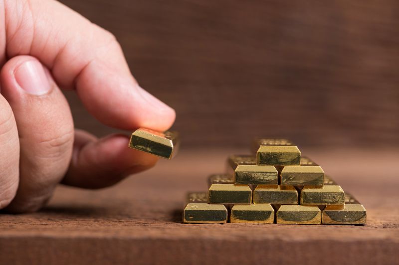 Enam Cara Investasi Emas untuk Pemula dengan Modal Minim