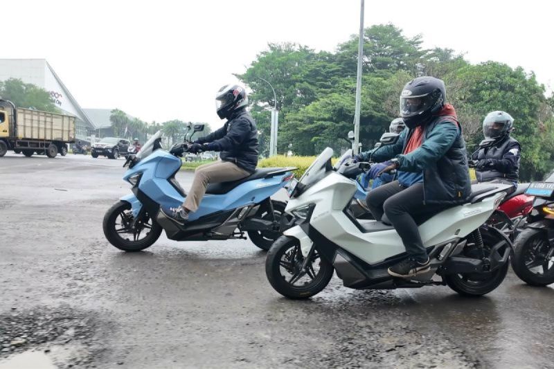 produsen-motor-listrik-tunggu-kepastian-insentif-dari-pemerintah