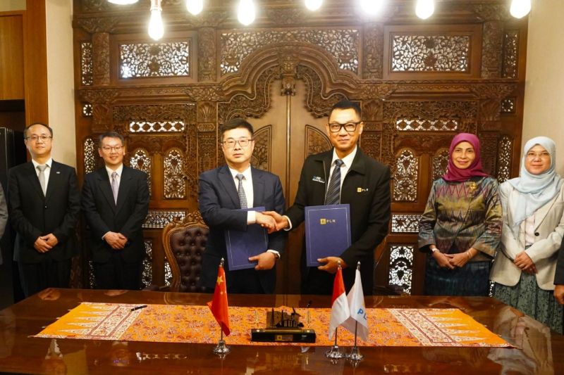 pln-cexim-kerja-sama-pengembangan-potensi-pembiayaan-transisi-energi