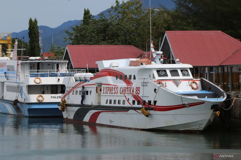dua-trip-kapal-cepat-menuju-sabang-batal-berlayar-akibat-cuaca-buruk