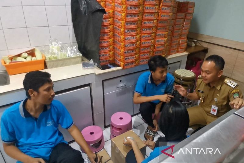 bpjph-sebut-hasil-uji-lab-buktikan-ayam-widuran-mengandung-unsur-babi