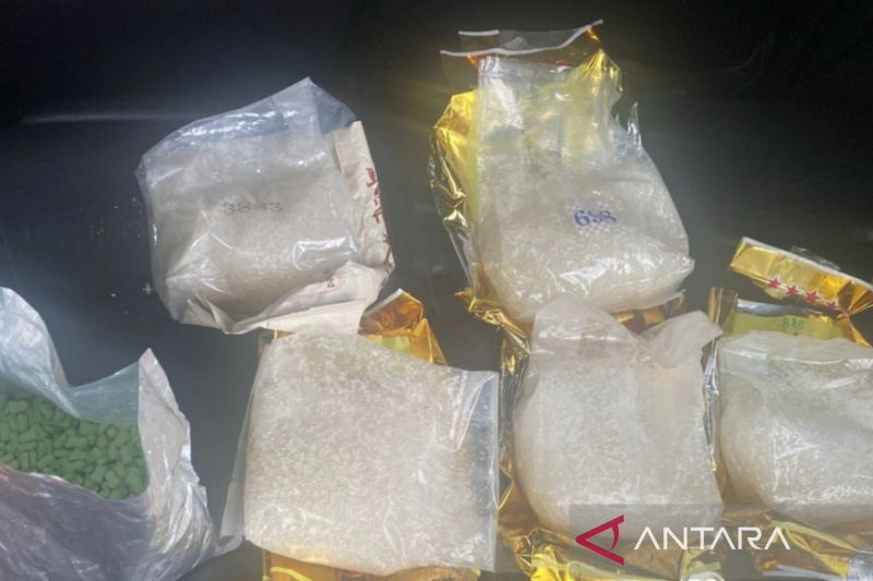 Pria ditangkap bawa sabu 5,6 kg dan 5.020 butir ekstasi di Depok