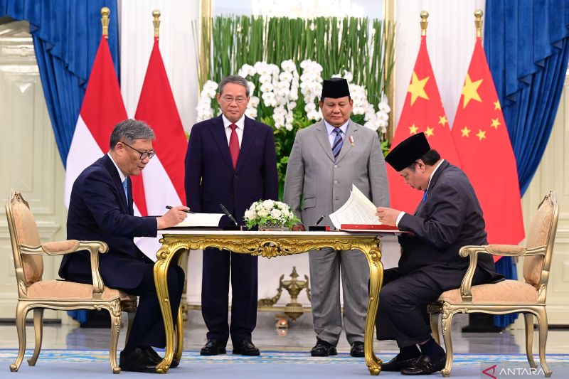 ri-china-sepakati-penguatan-kerja-sama-ekonomi-dan-rantai-pasok