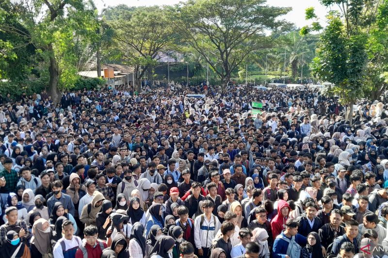 manusia-kekayaan-dan-investasi-terbesar-bangsa