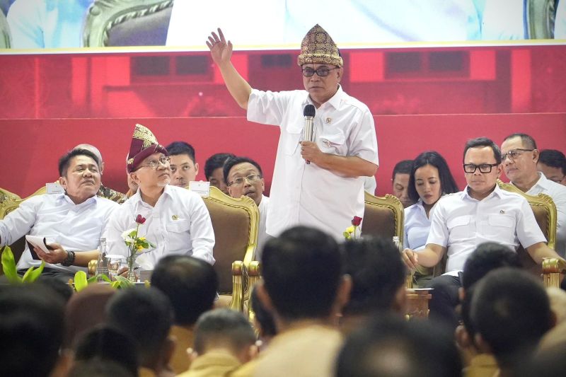 kopdes-merah-putih-jadi-penyalur-barang-yang-disubsidi-negara