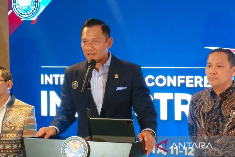 ahy-ici-2025-pamerkan-proyek-tanggul-laut-raksasa-hingga-kereta-cepat