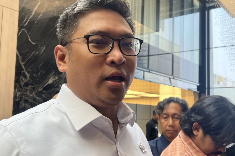 pemerintah-siapkan-4-juta-vaksin-pmk-gratis-untuk-peternak