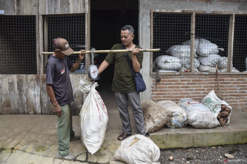 agar-kopdes-merah-putih-tak-menjadi-momok-baru
