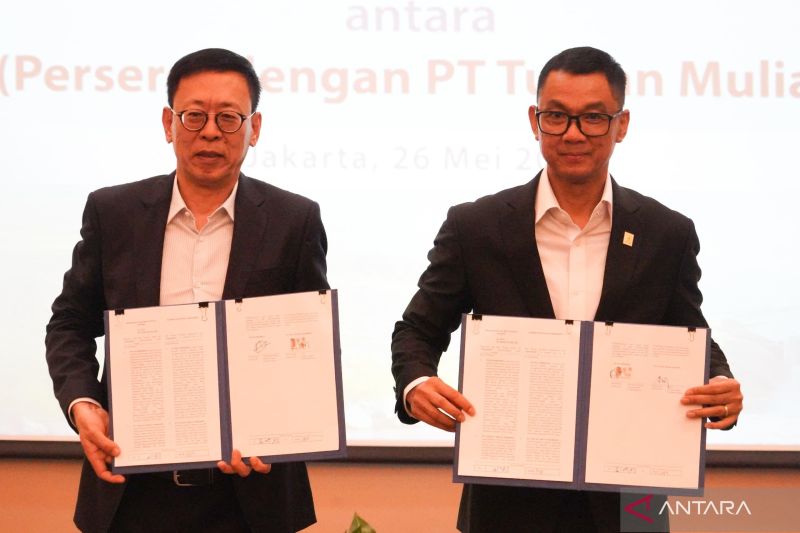 pln-teken-perjanjian-jual-beli-listrik-plta-batoq-kelo-di-kaltim