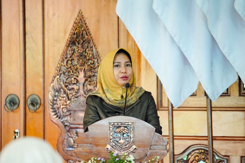 Mojokerto latih budi daya lele di galon untuk tingkatkan gizi keluarga
