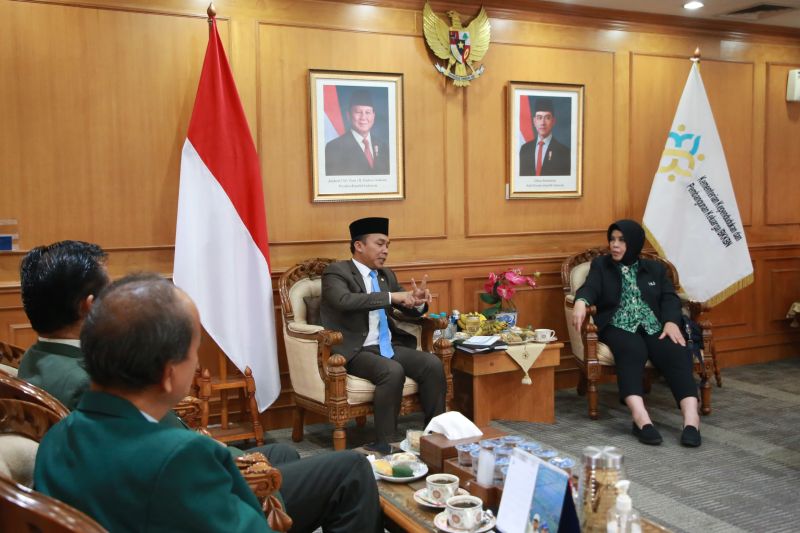 Kemendukbangga-UNJ kerja sama bangun isu kependudukan dalam pendidikan