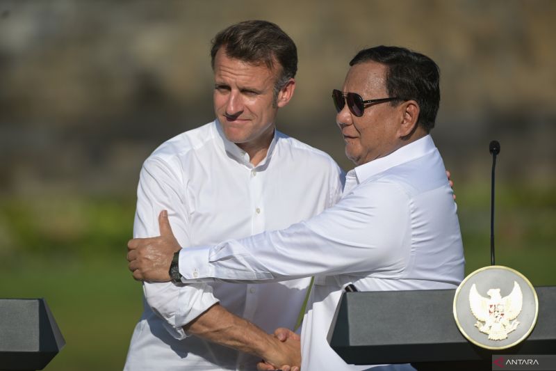 kemarin-ekspor-durian-beku-ke-china-hingga-macron-ke-candi-borobudur
