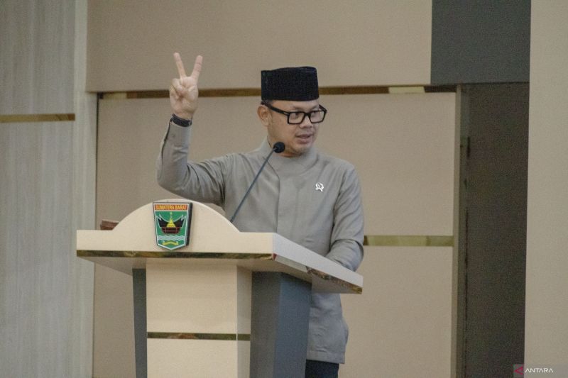 wamendagri-sebut-2-provinsi-rampungkan-pengurusan-koperasi-merah-putih
