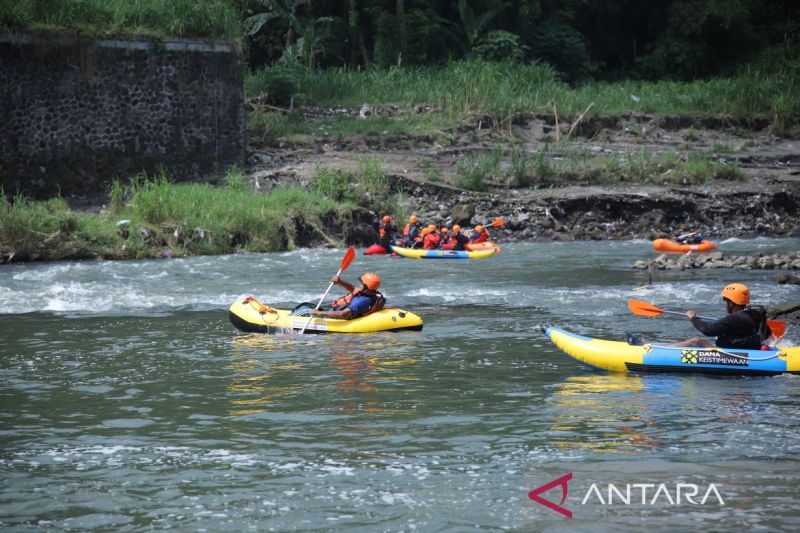 wisata-sungai-desa-canden-untuk-perekonomian-masyarakat
