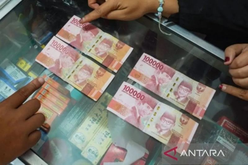 rupiah-melemah-dipengaruhi-deflasi-ekonomi-indonesia