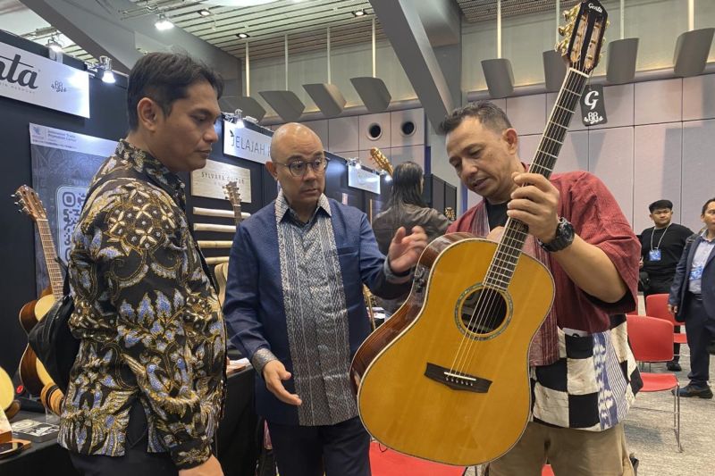 gitar-asal-indonesia-catat-transaksi-rp333-miliar-di-jepang
